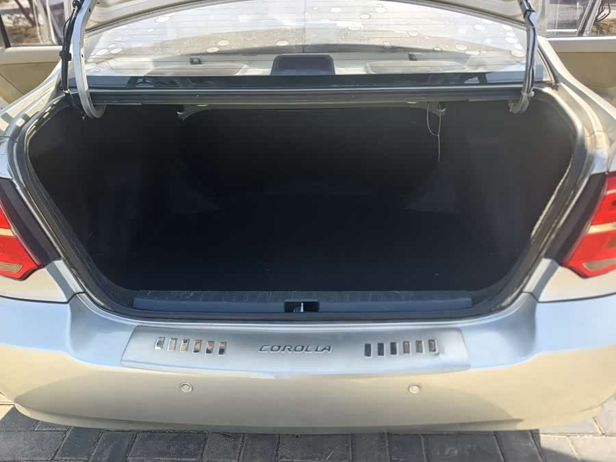 Toyota Corolla (Classic) 2014 immagine di auto #10