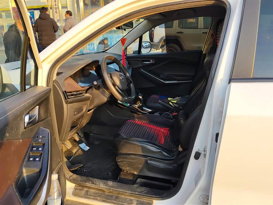 Changan CS15 2019 immagine di auto #10