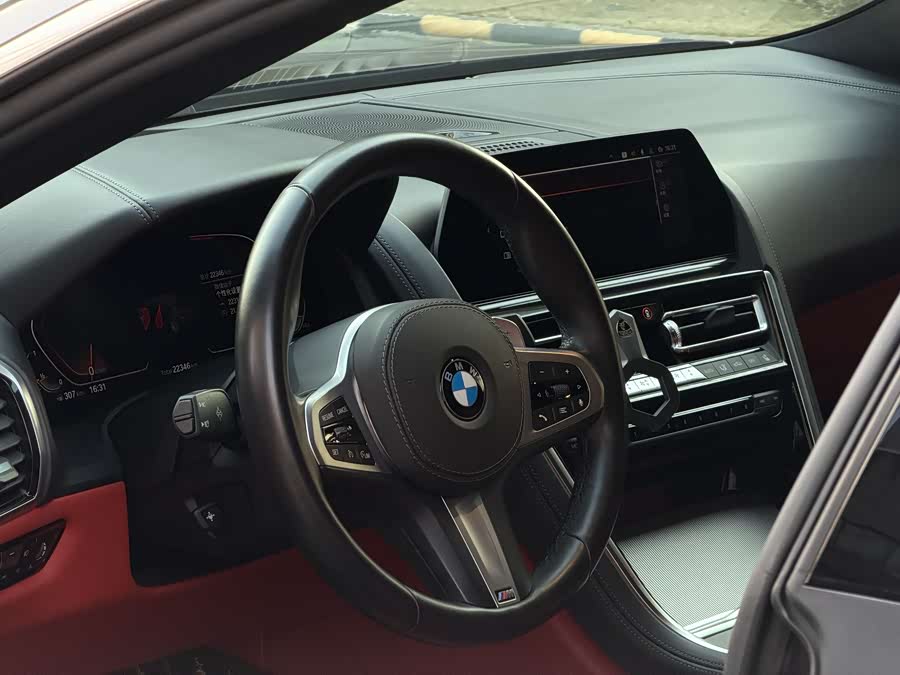 BMW 8 Series 2021 #10 BMW 8 Series 2021 car image #10