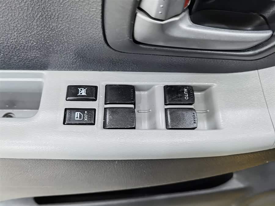 Suzuki Alto 2014 car image #10