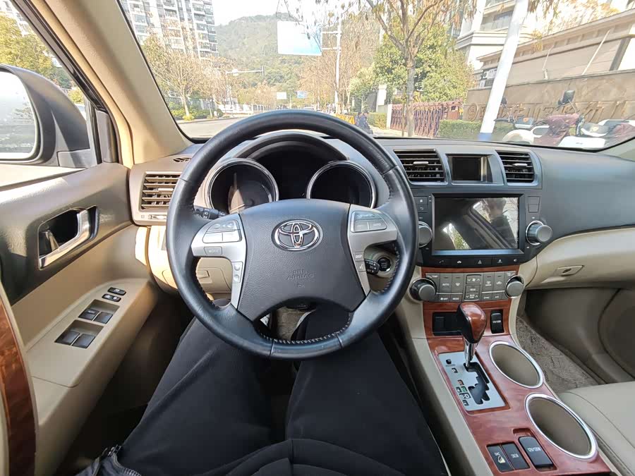 Toyota 2008 car image #10