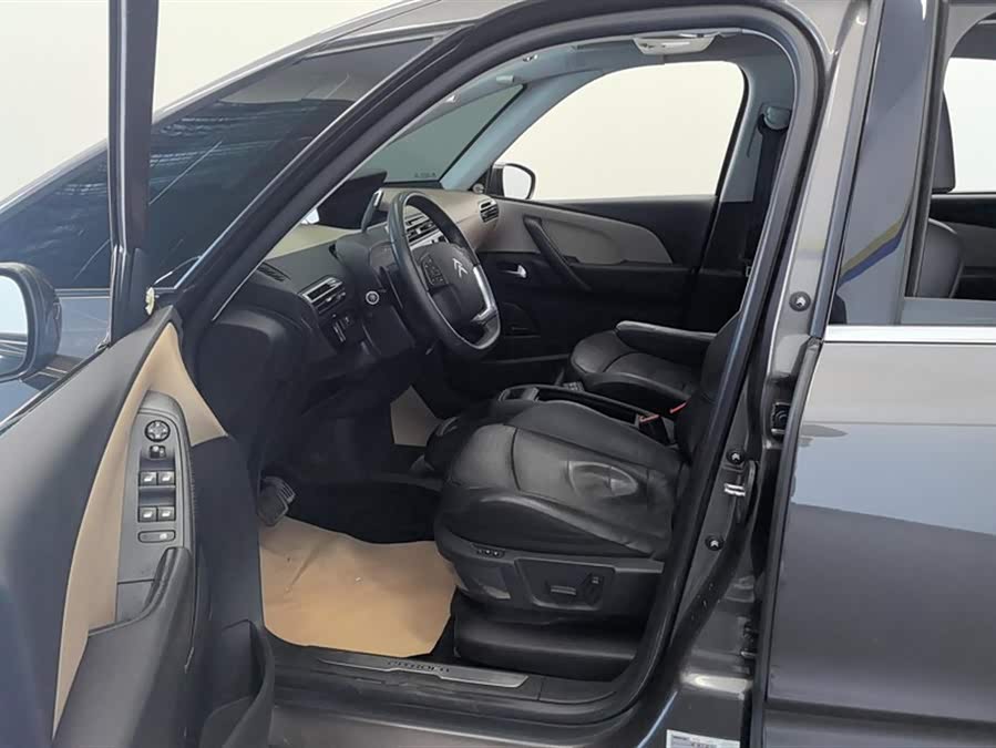 Citroen C4 PICASSO 2018 imagem de carro #10