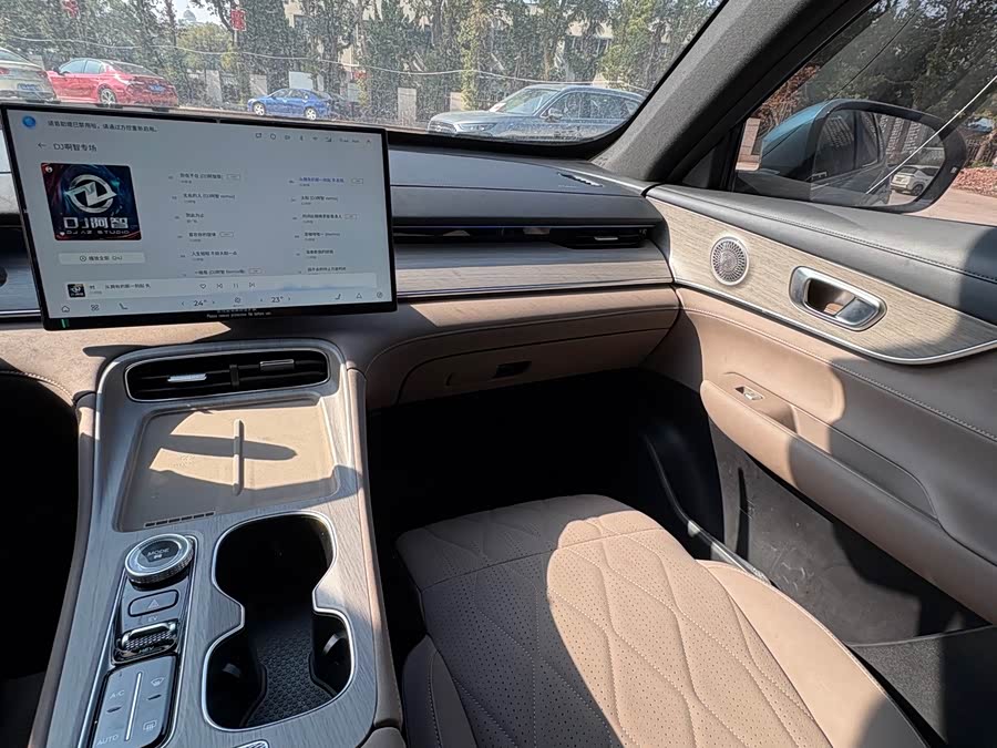 Chery Tiggo8 PLUS C-DM 2024 #10 Chery Tiggo8 PLUS C-DM 2024 car image #10