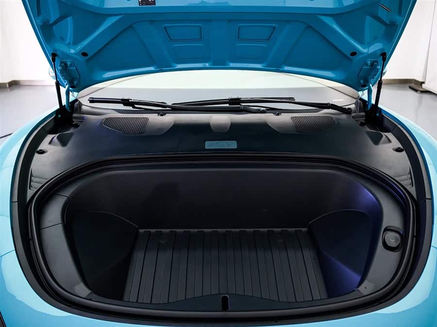 MI YU7 2025 immagine di auto #10