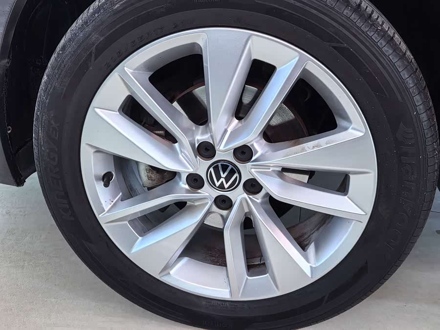Volkswagen T-Cross 2021 car image #10