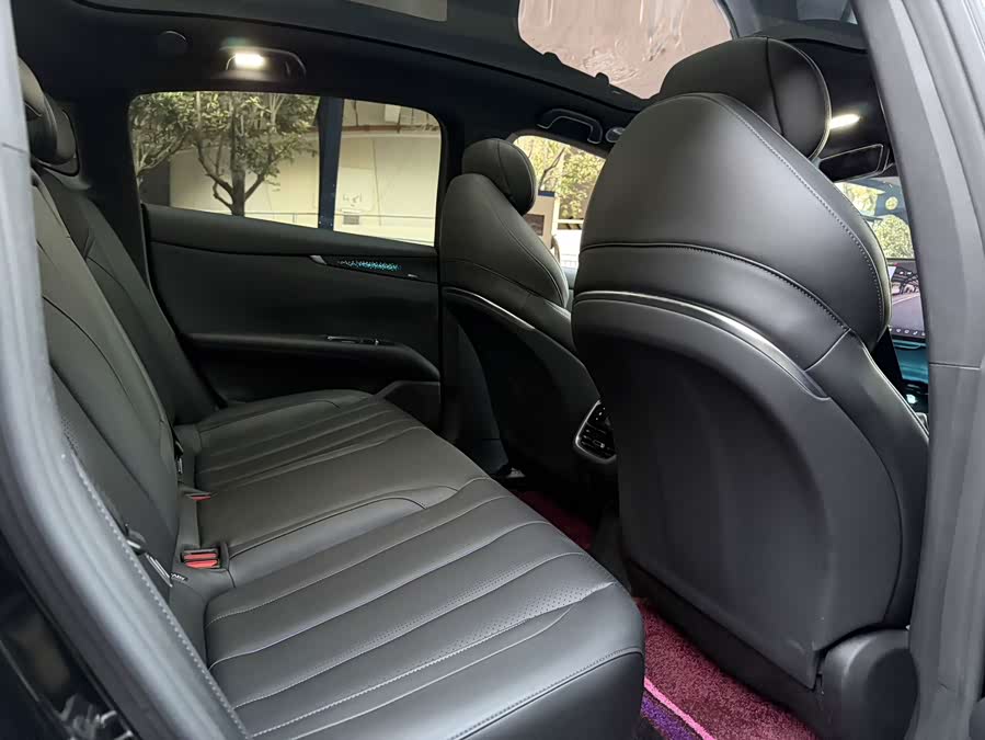 Deepal L07 2025 imagem de carro #10