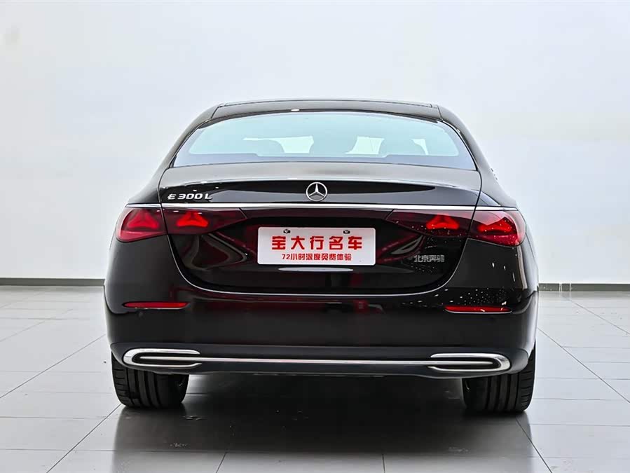 Mercedes-Benz E Class 2023 car image #10