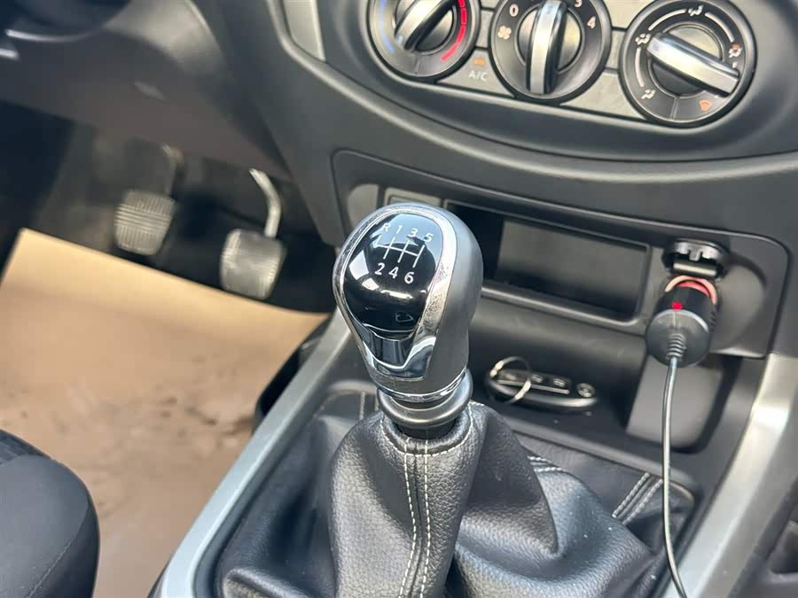 日产 纳瓦拉 2020 汽车图片 #10