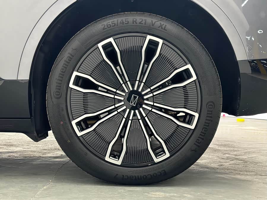 Avatr 07 2024 صورة سيارة #10