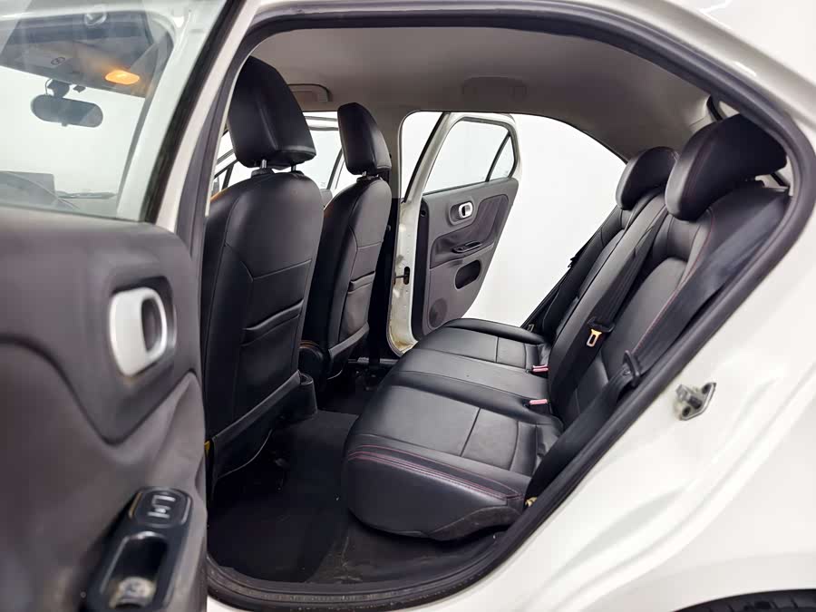 MG 3 2016 car image #10