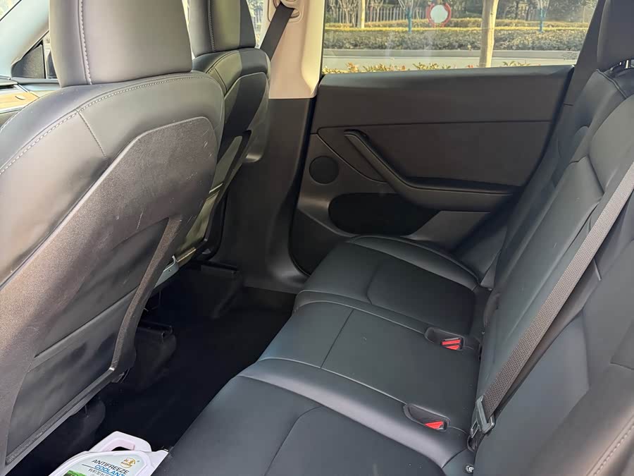 特斯拉 Model Y 2023 汽车图片 #10