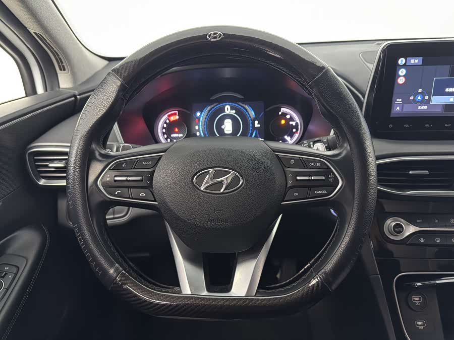 Hyundai Santa Fe 2020 car image #10