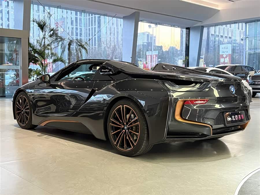 BMW i8 2020 صورة سيارة #10