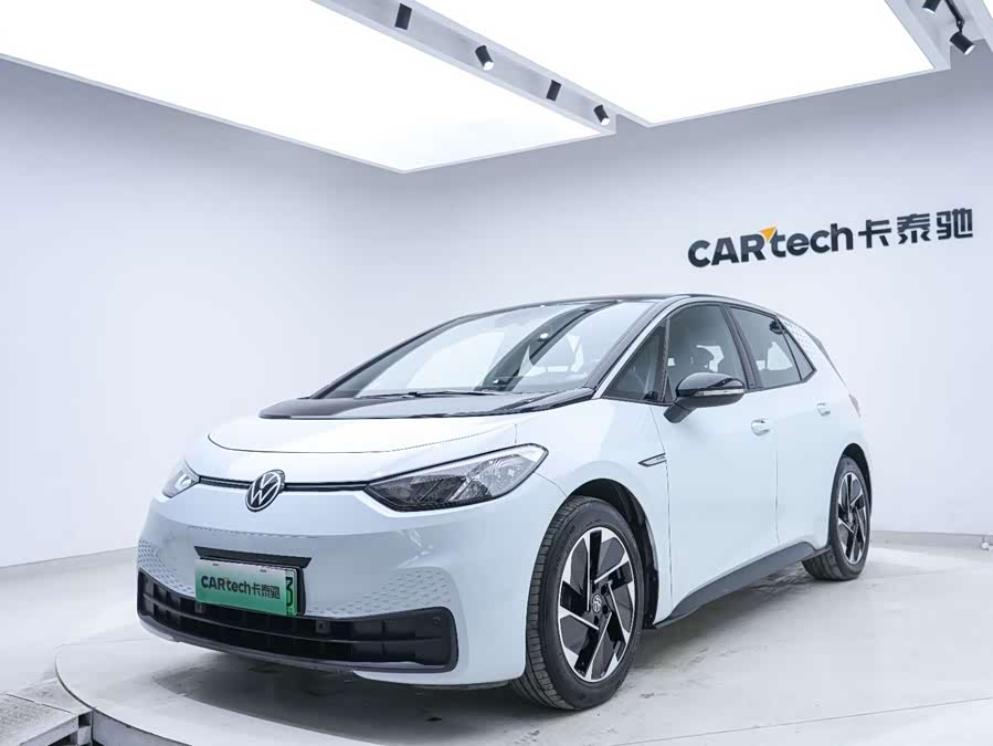 Volkswagen ID.3 2023 immagine di auto #10