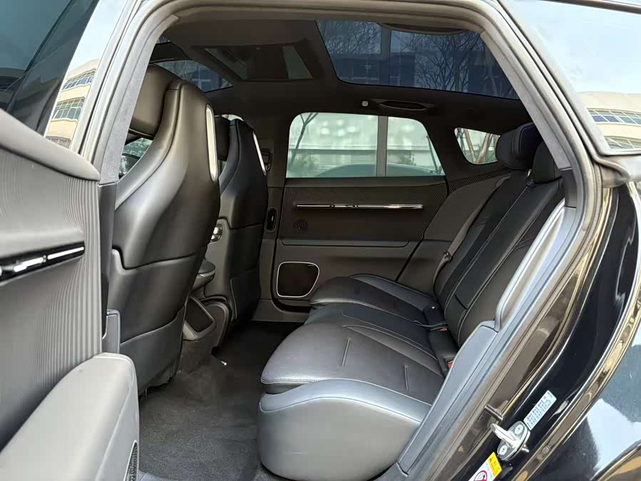 阿维塔 阿维塔12 2024 汽车图片 #10