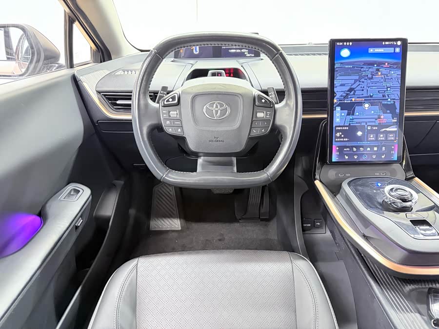 Toyota bZ3 2023 immagine di auto #10