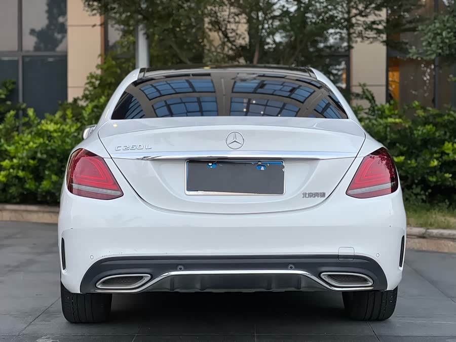 Mercedes-Benz C Class 2019 car image #10
