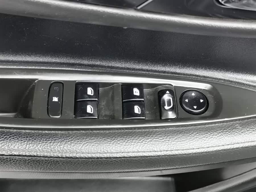 Citroen C-Quatre 2013 #10 Citroen C-Quatre 2013 car image #10