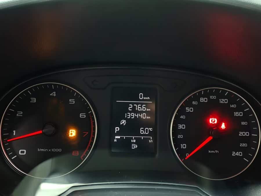 Audi A1 2014 car image #10