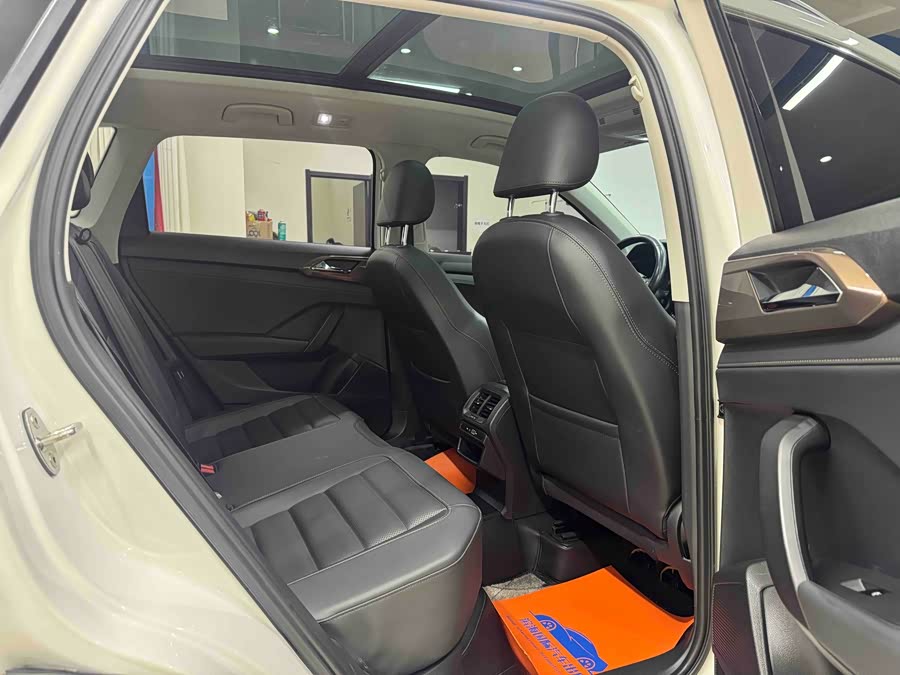 Volkswagen Tharu 2021 #10 Volkswagen Tharu 2021 immagine di auto #10