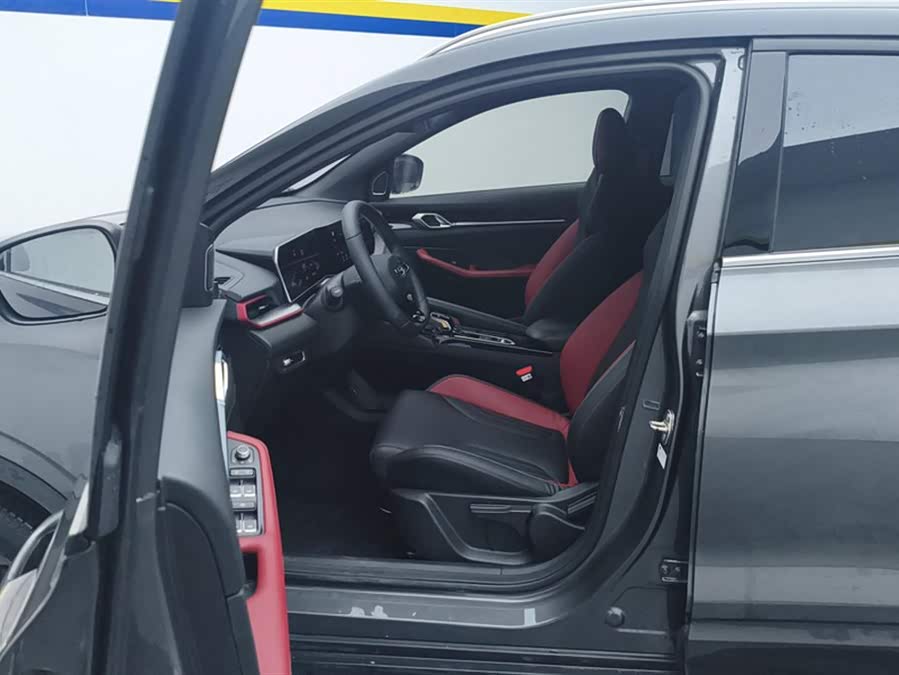 GEELY Coolray 2023 car image #10