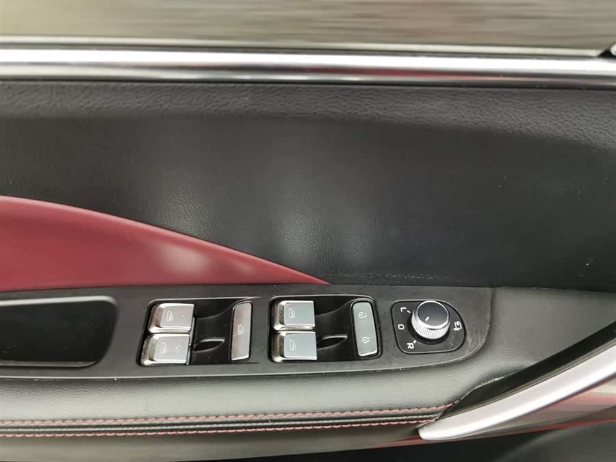 GEELY Coolray 2019 car image #10
