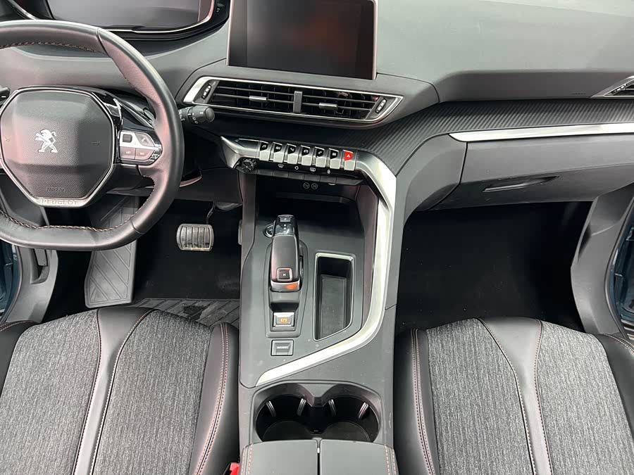 Peugeot 5008 2018 #10 Peugeot 5008 2018 car image #10
