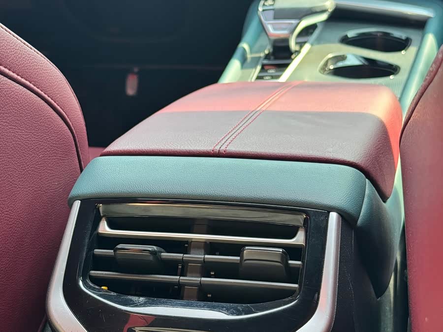 MG 7 2025 car image #10