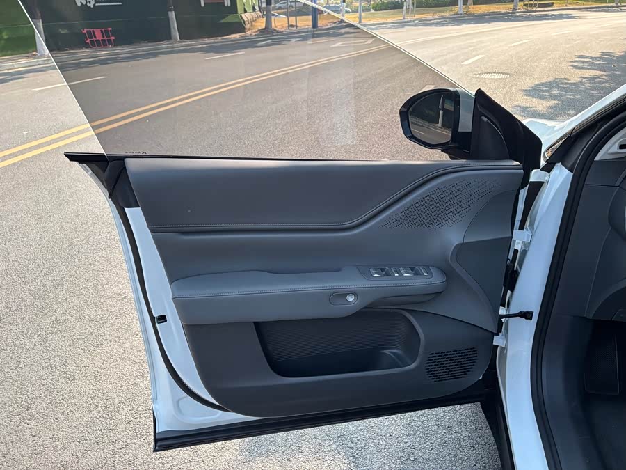 Xpeng G6 2025 #10 Xpeng G6 2025 car image #10