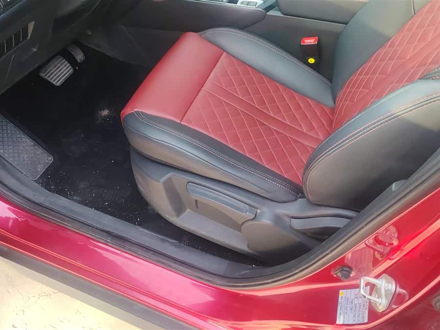 Forthing T5 2019 imagem de carro #10