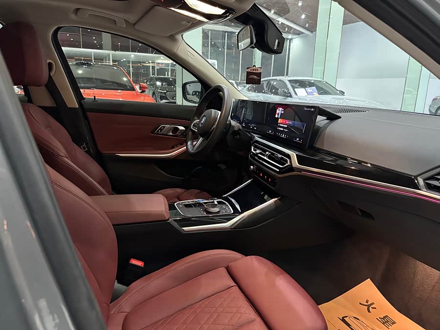 BMW i3 2023 car image #10