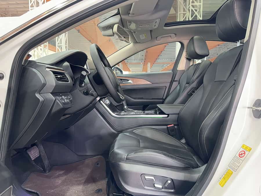 Suzuki H5 2019 car image #10