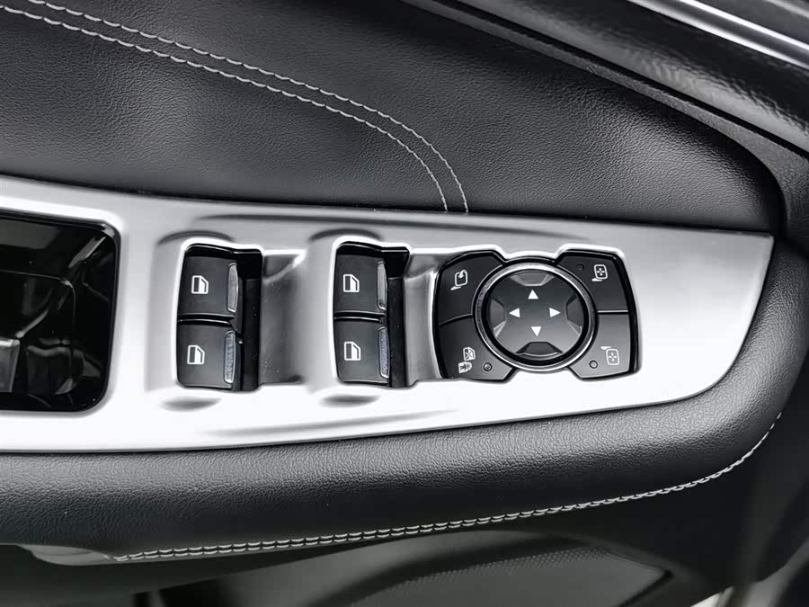 Ford Edge 2015 car image #10