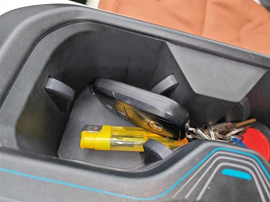 Toyota bZ5 2025 car image #10