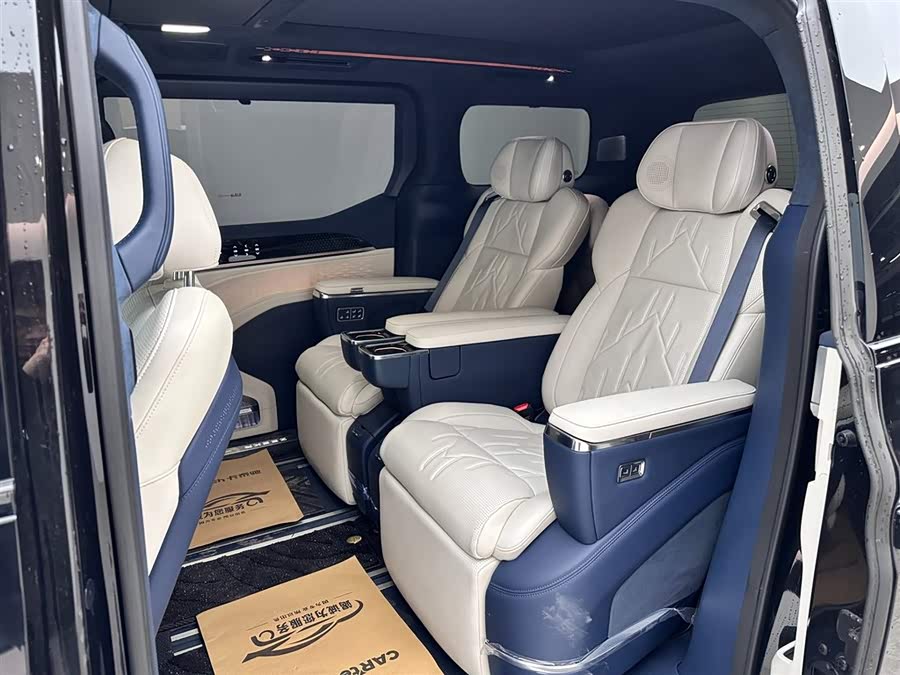 Zeekr 009 2025 imagem de carro #10