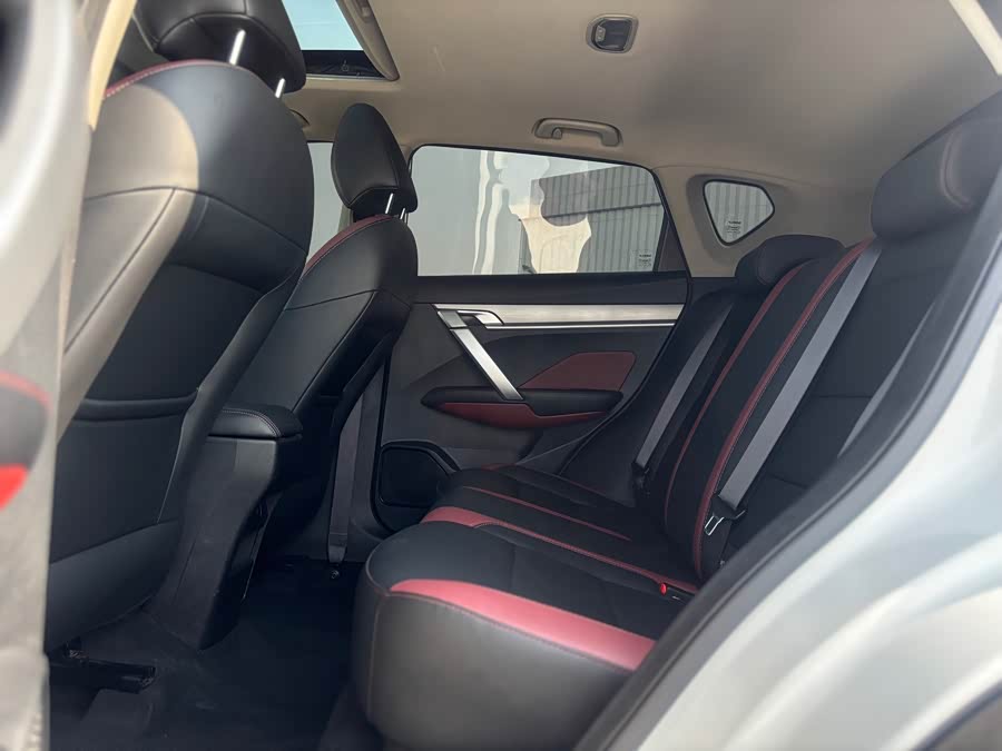 GEELY Coolray 2021 car image #10