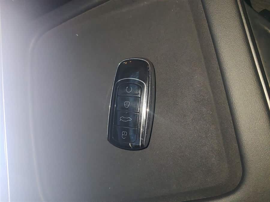 Chery Exploration 06 C-DM 2024 immagine di auto #10