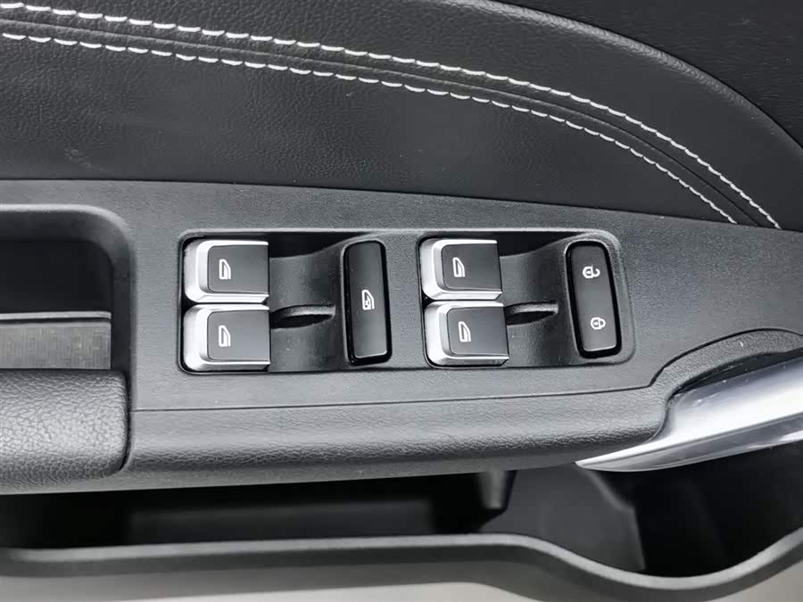 GEELY Vision X3 2018 car image #10