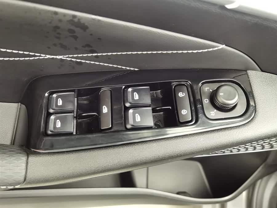 GEELY Emgrand 2023 car image #10