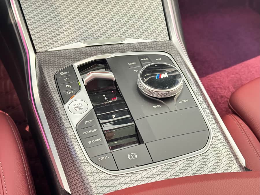 BMW 3 Series 2023 #10 BMW 3 Series 2023 immagine di auto #10