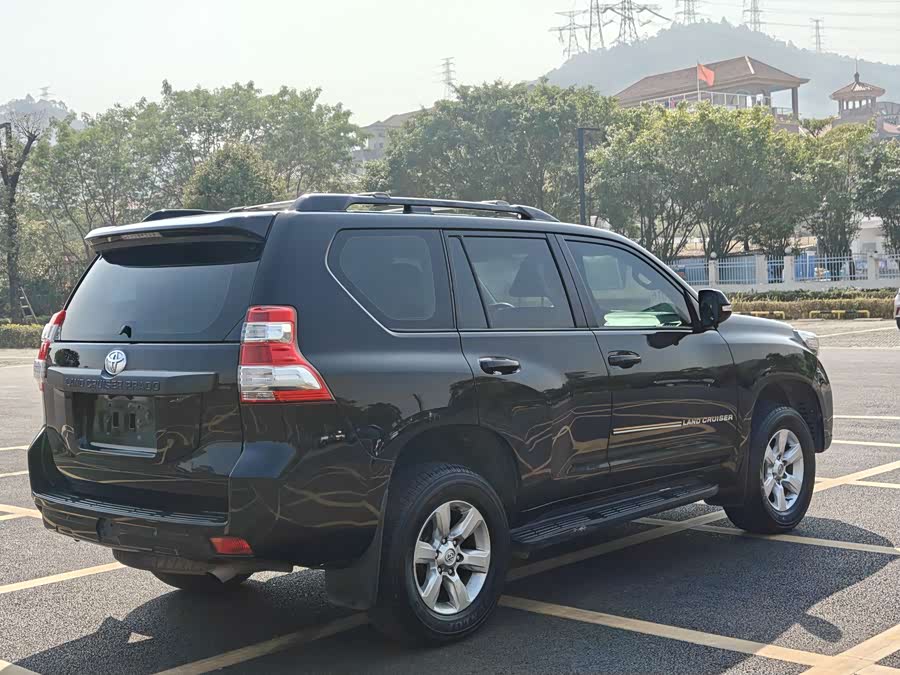 Toyota Prado (Imported) 2014 #10 Toyota Prado (Imported) 2014 car image #10