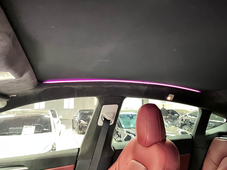 Tesla Model Y 2023 #10 Tesla Model Y 2023 car image #10