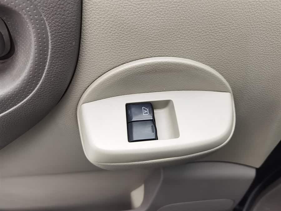 日产 日产NV200 2014 汽车图片 #10