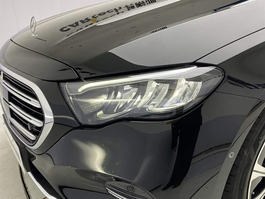 Mercedes-Benz E Class 2024 car image #10