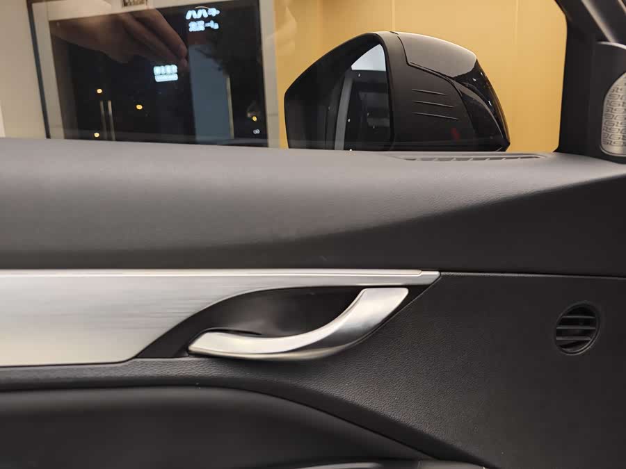 GEELY Tugella New Energy 2020 #10 GEELY Tugella New Energy 2020 car image #10