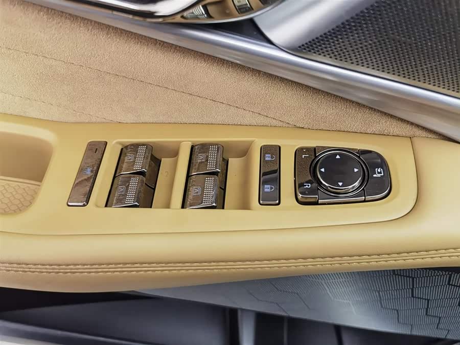 GAC Trumpchi ES9 2023 صورة سيارة #10