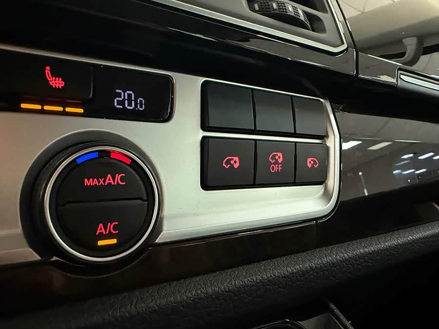 Volkswagen Multivan 2018 #10 Volkswagen Multivan 2018 imagem de carro #10