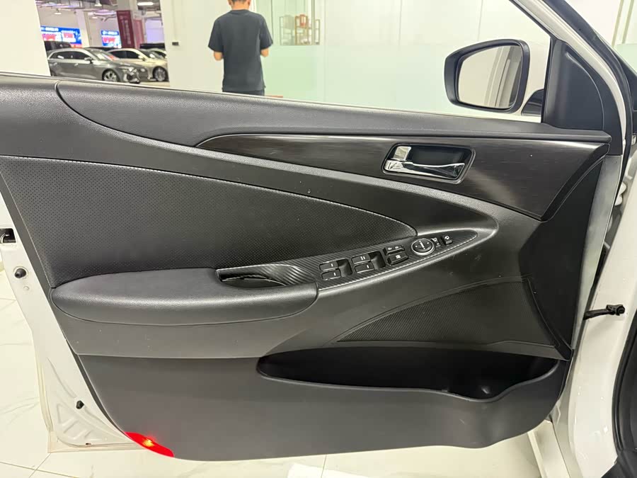 Hyundai Sonata 2013 #10 Hyundai Sonata 2013 صورة سيارة #10