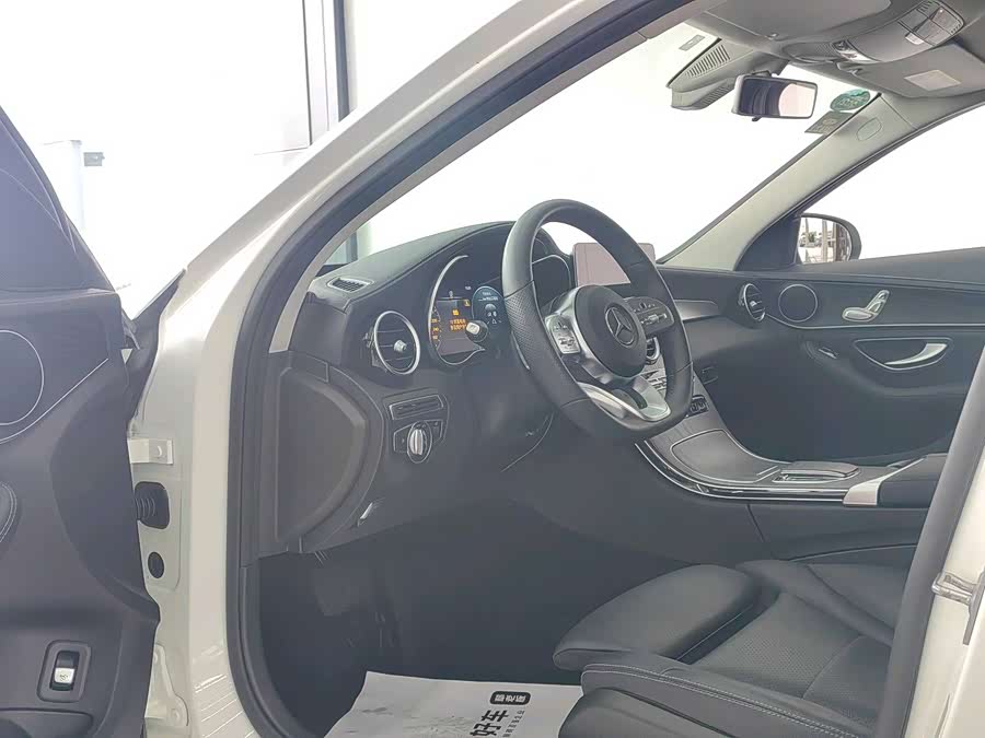Mercedes-Benz C Class 2020 car image #10