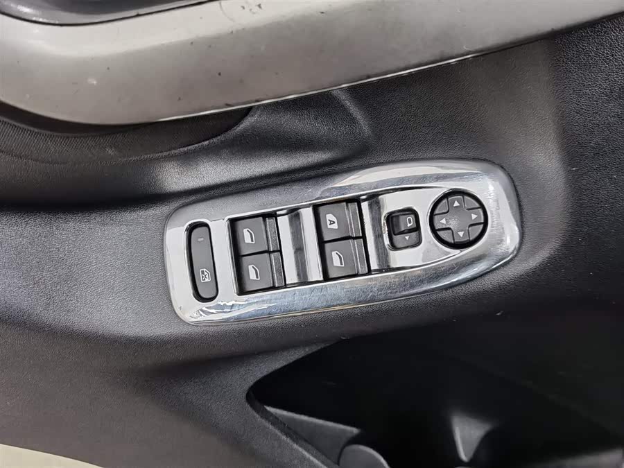 Citroen C3-XR 2016 car image #10